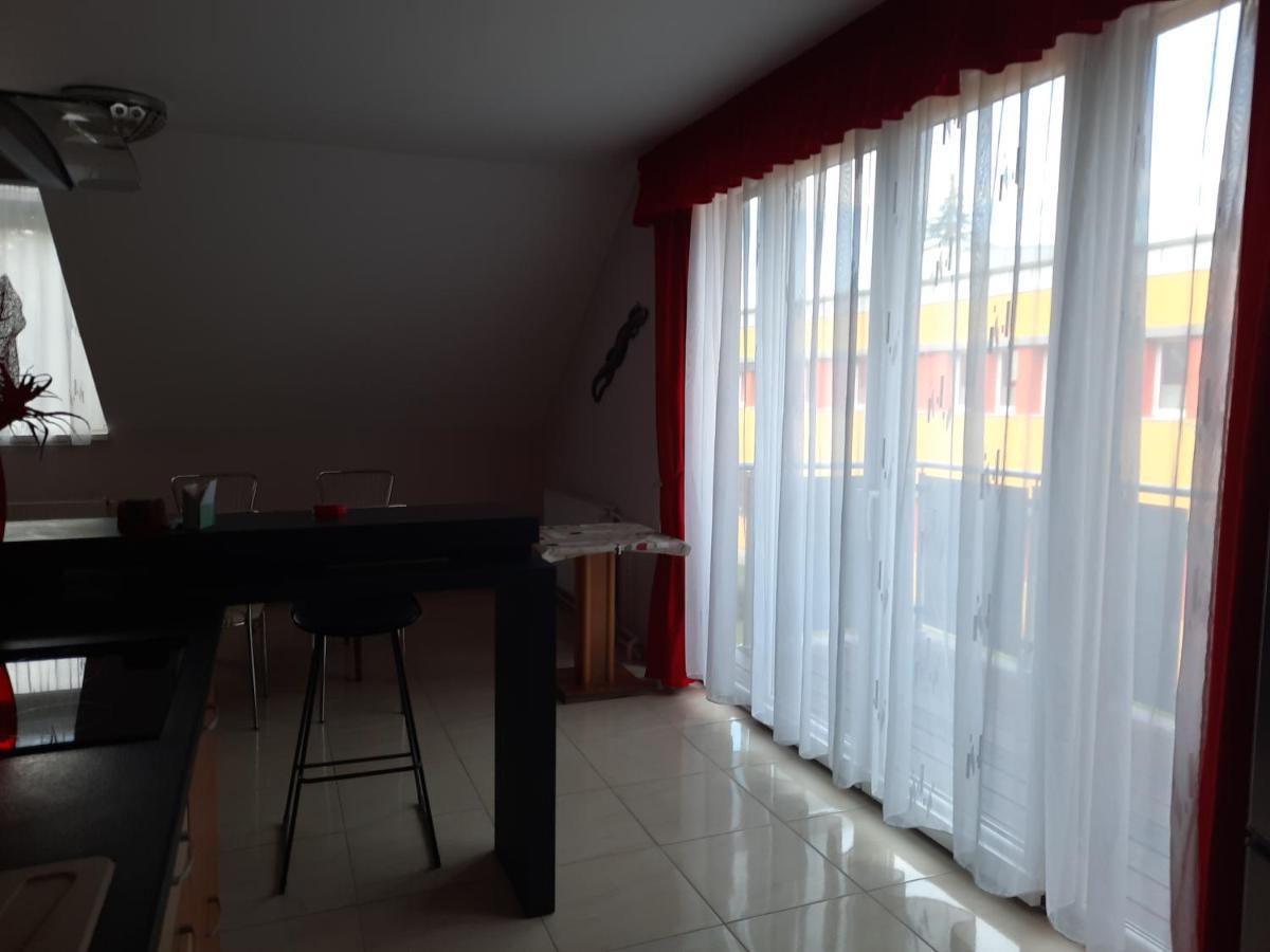 Fitt Apartman Lenti Exterior foto